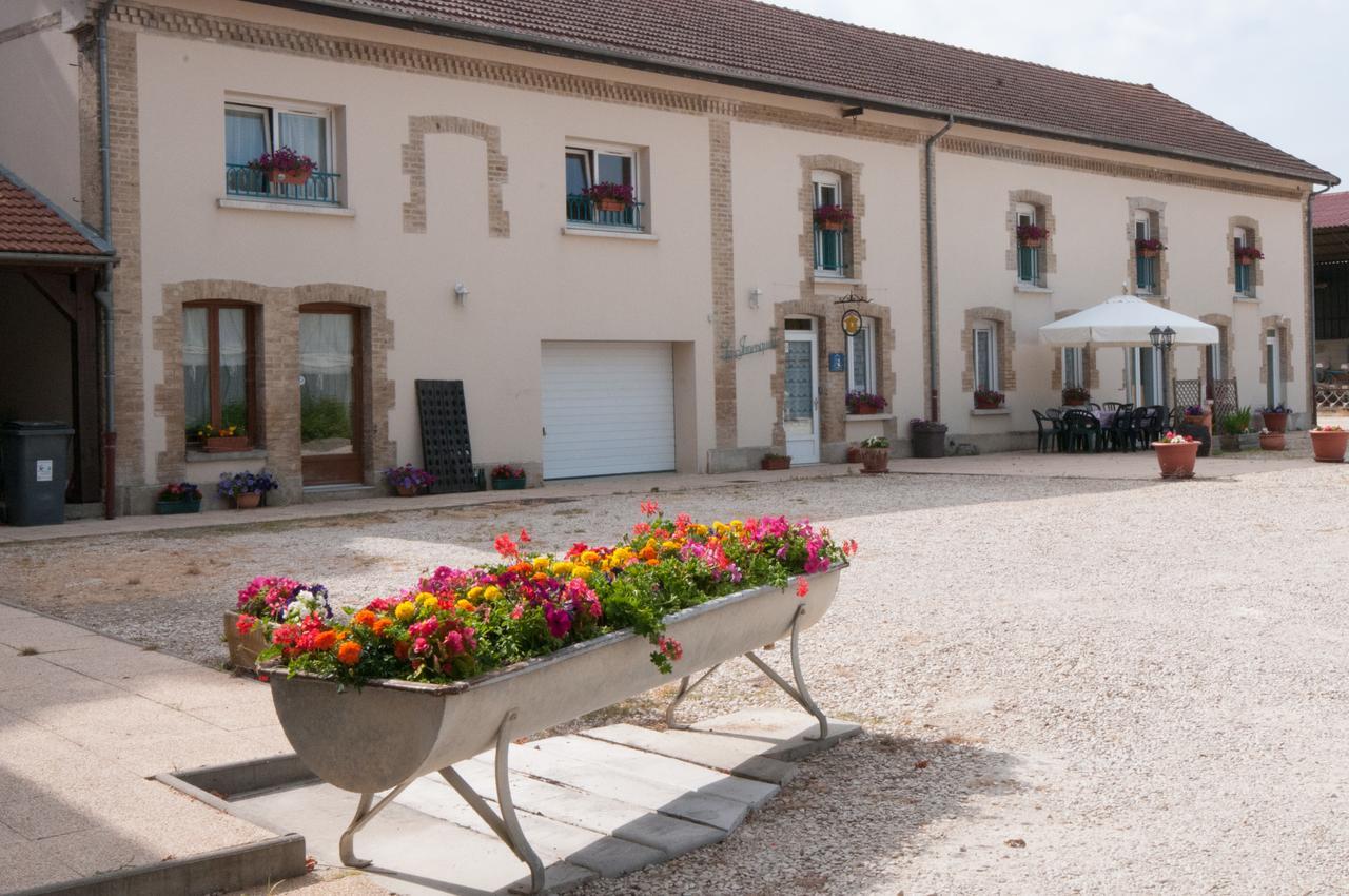 La Janenquelle Bed & Breakfast Sarry  Bagian luar foto
