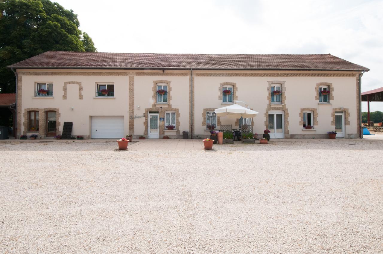 La Janenquelle Bed & Breakfast Sarry  Bagian luar foto