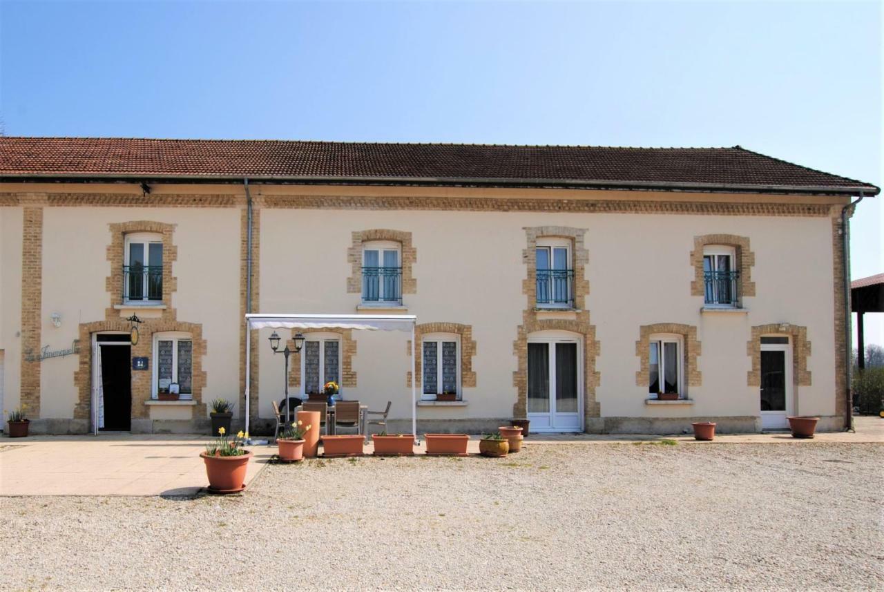 La Janenquelle Bed & Breakfast Sarry  Bagian luar foto